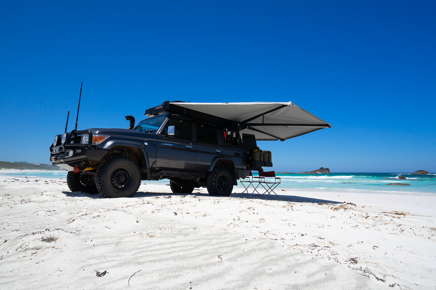 Quick Pitch Awning 270° | ADVENTURE CURATED